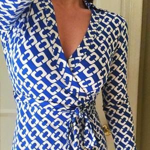 Meet your Posher, Lara